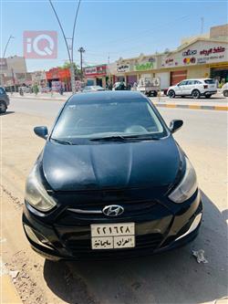هیوندای ئەکسنت هاچباک